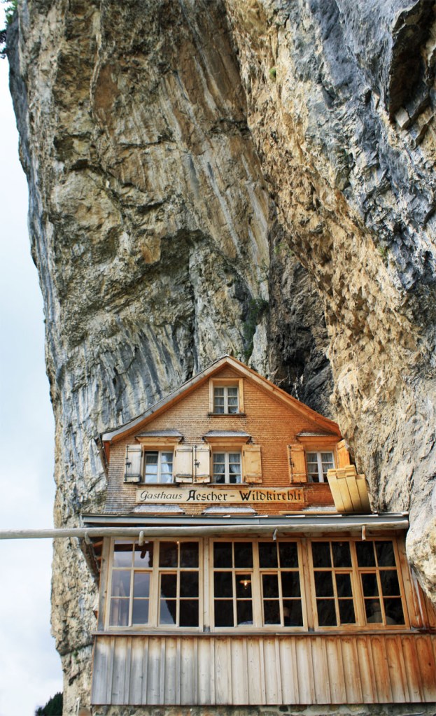 Äscher-Wildkirchli, wildkirchli, Äscher, Appenzell, cliff, mountains, switzerland, aavtravel